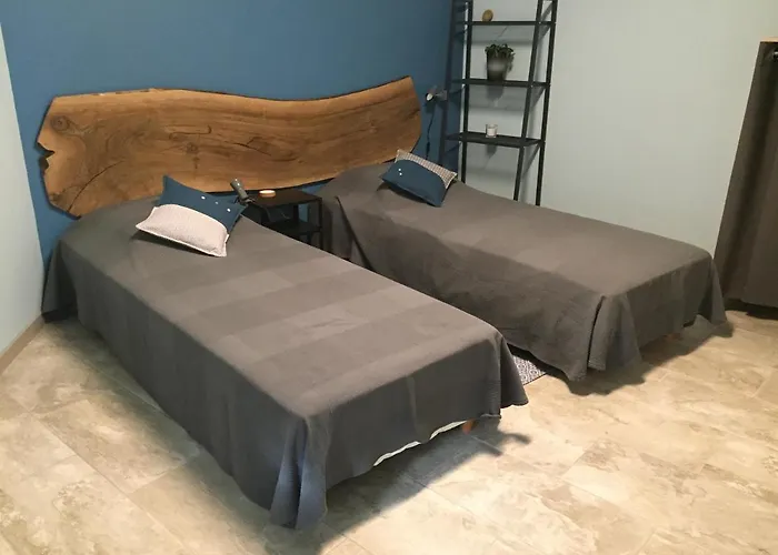 De Gazelle La Vacquerie-et-Saint-Martin-de-Castries